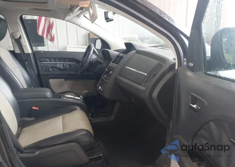 2009 Dodge Journey R/T z USA, uszkodzony, nr VIN 3D4GG67VX9T249536